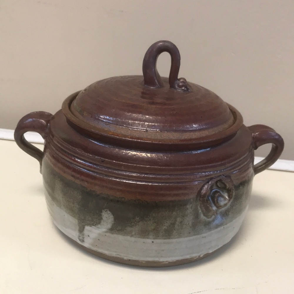 Stoneware Pottery Signed &‎ Stamped Lidded Soup Tureen/Bean Pot